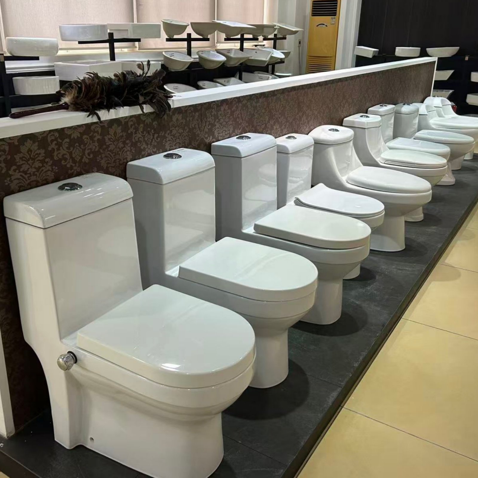 YASIQI automated manufacturing facility showcasing bathroom fixture production lines